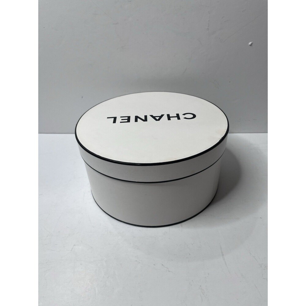 Chanel White Round 8" Empty Perfume Gift Box - Picture 4 of 9